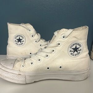 White all star converse. Size 5.5 women’s